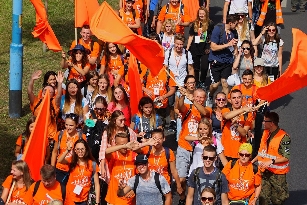 Blisko dziewięciuset pątników wyruszyło do Częstochowy