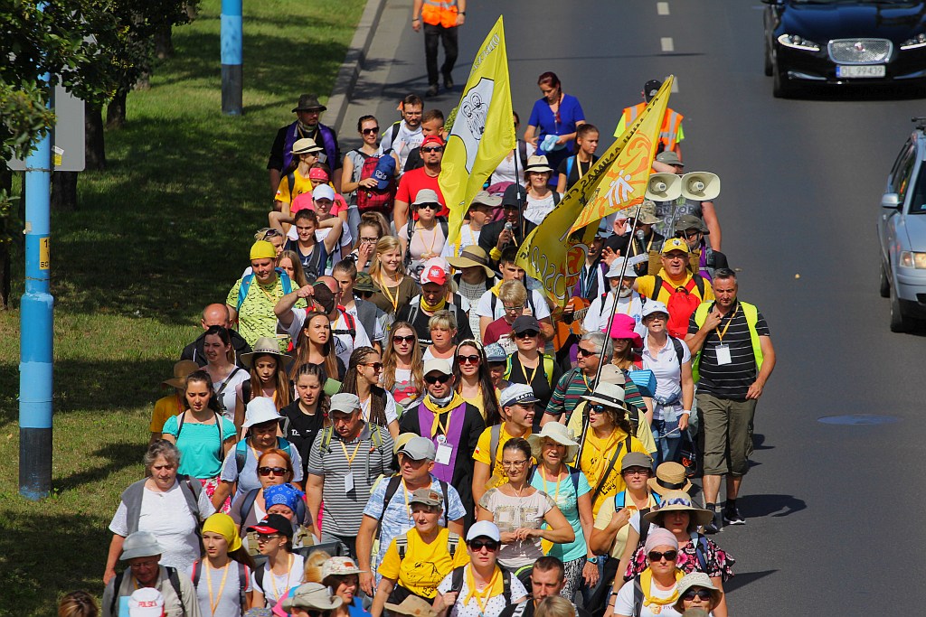 Blisko dziewięciuset pątników wyruszyło do Częstochowy