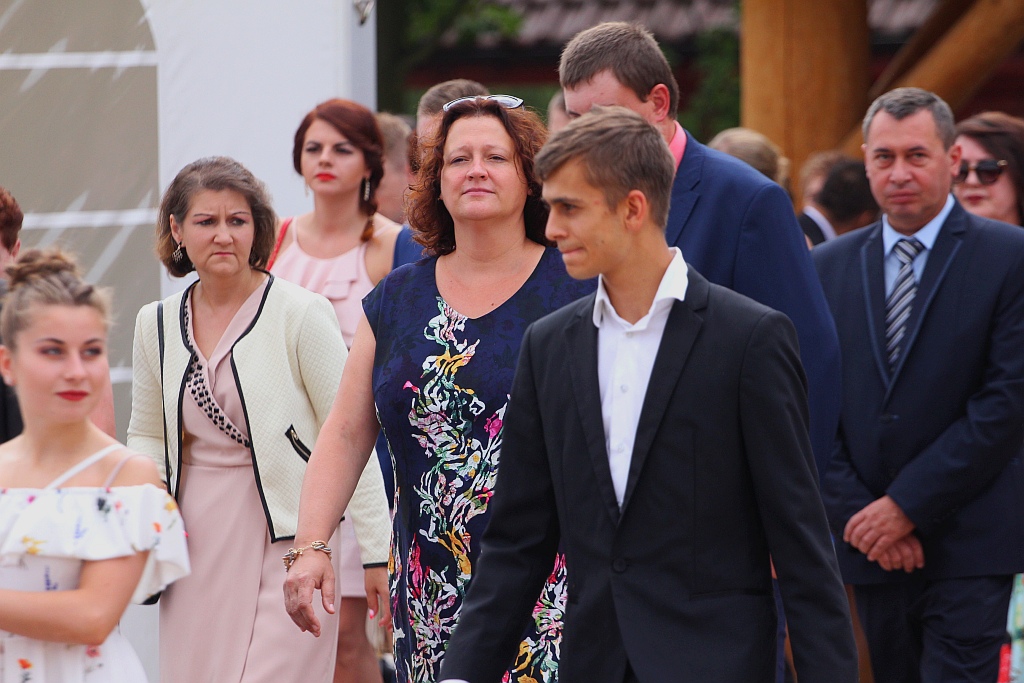 Wzięli ślub nad wodą zamiast w Urzędzie Stanu Cywilnego