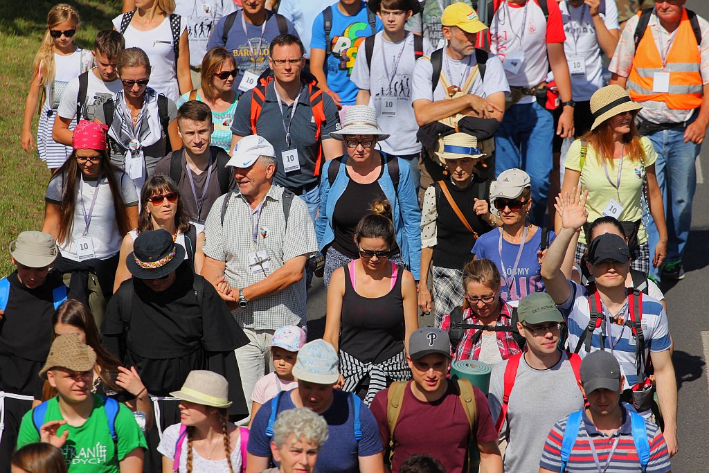 Blisko dziewięciuset pątników wyruszyło do Częstochowy