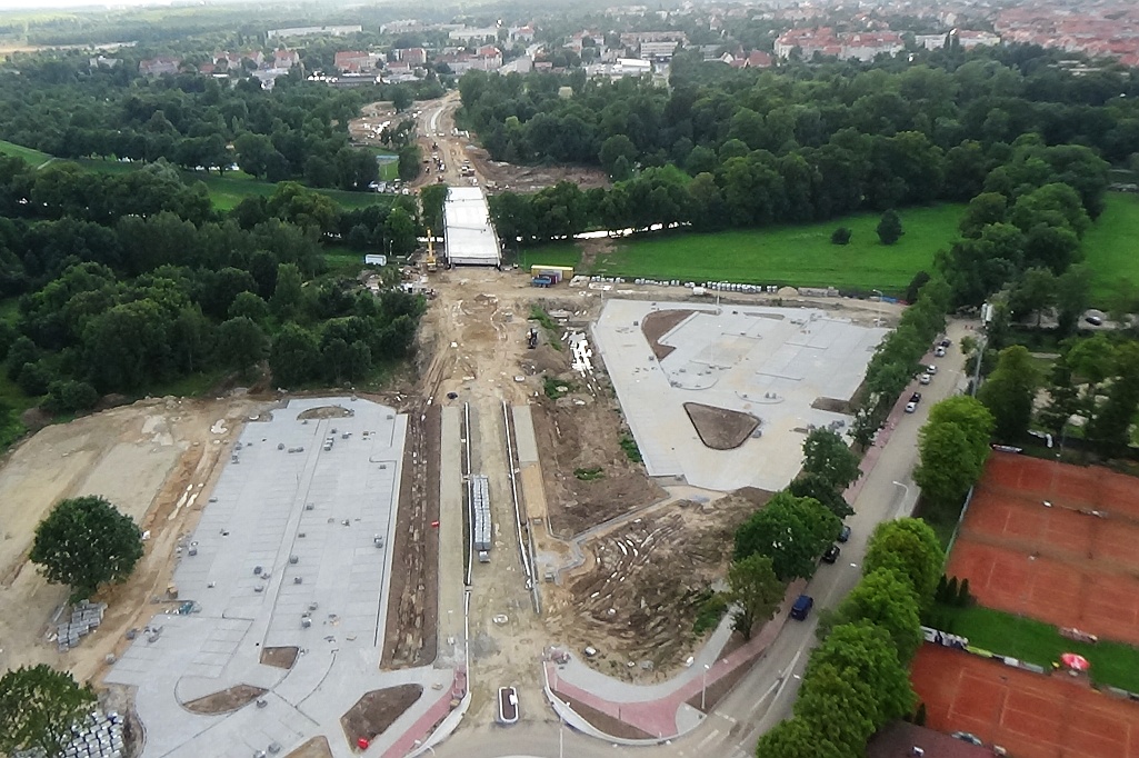 Polecamy! Sprawdziliśmy postępy na budowie legnickiej ZDP