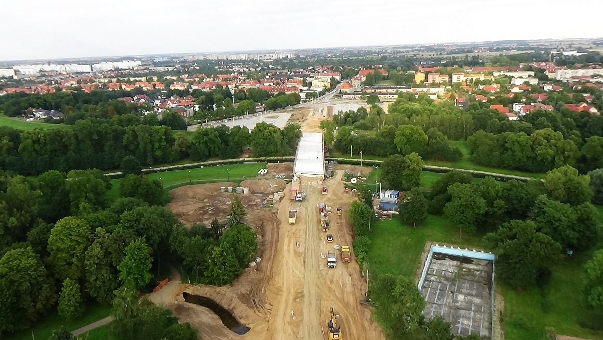 Polecamy! Sprawdziliśmy postępy na budowie legnickiej ZDP