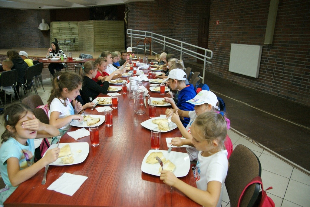 Półkolonie dla dzieci z gminy Kunice. Wycieczki, gry i zabawy