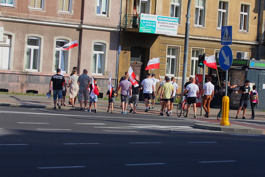 Legnicka Grupa Patriotyczna zatrzymała ruch na placu Wilsona