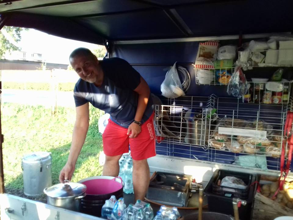 Czwarty upalny dzień pielgrzymów w drodze na Jasną Górę