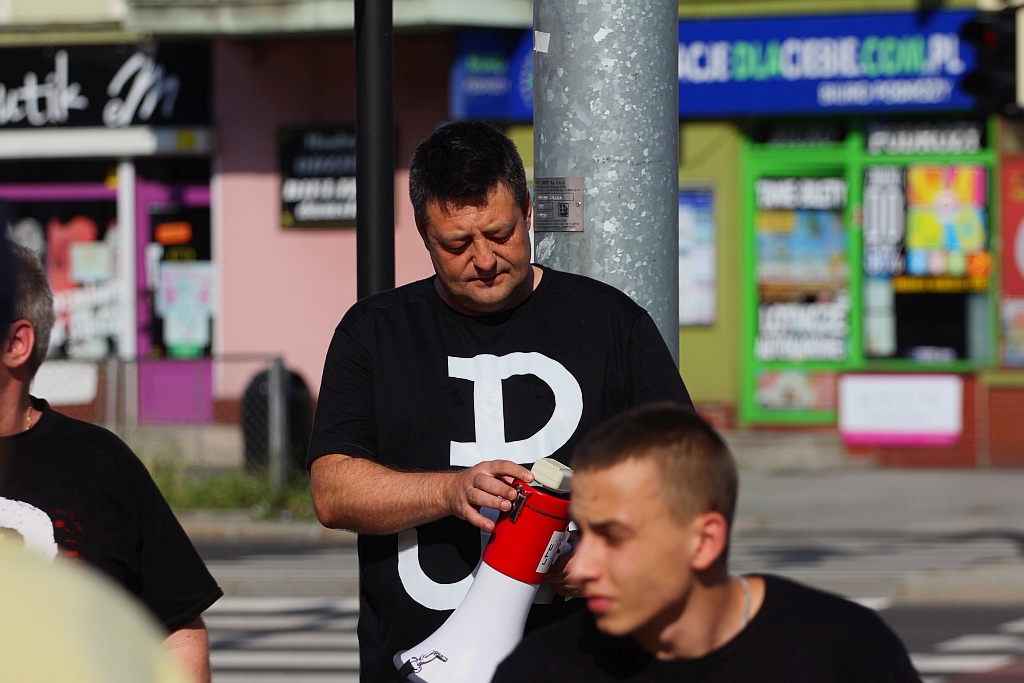 Legnicka Grupa Patriotyczna zatrzymała ruch na placu Wilsona