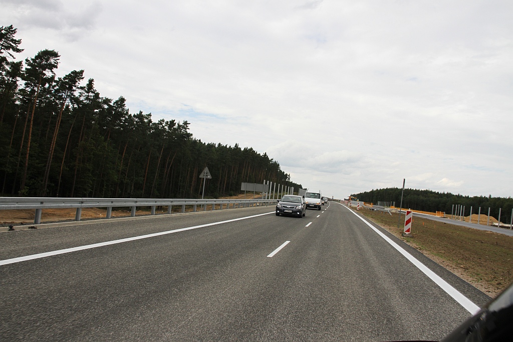 Od dzisiaj od Kochlic do Chróstnika jedziemy nową drogą S3