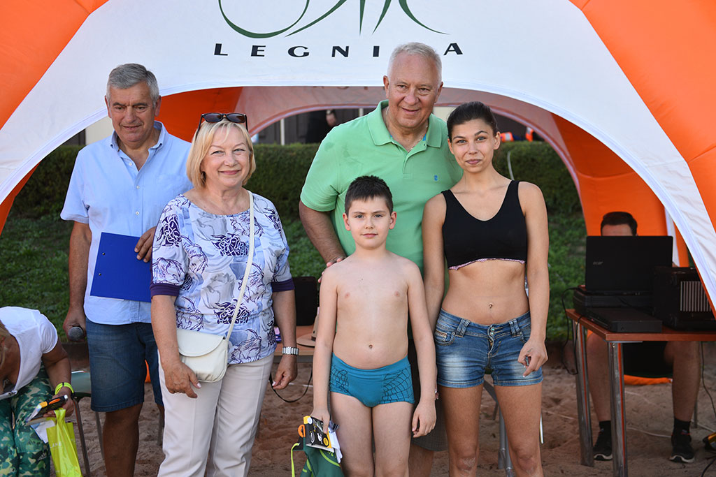 Jak co roku, rzeźbili w piasku na legnickim Kormoranie