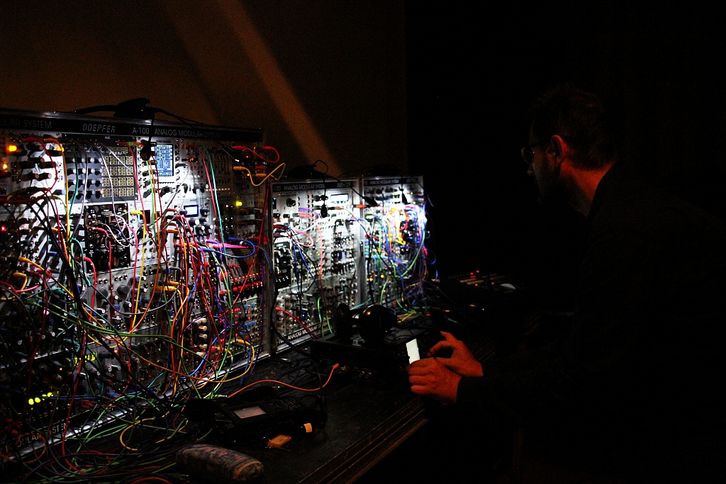 Projekt „Performance – instrukcja obsługi” w teatrze
