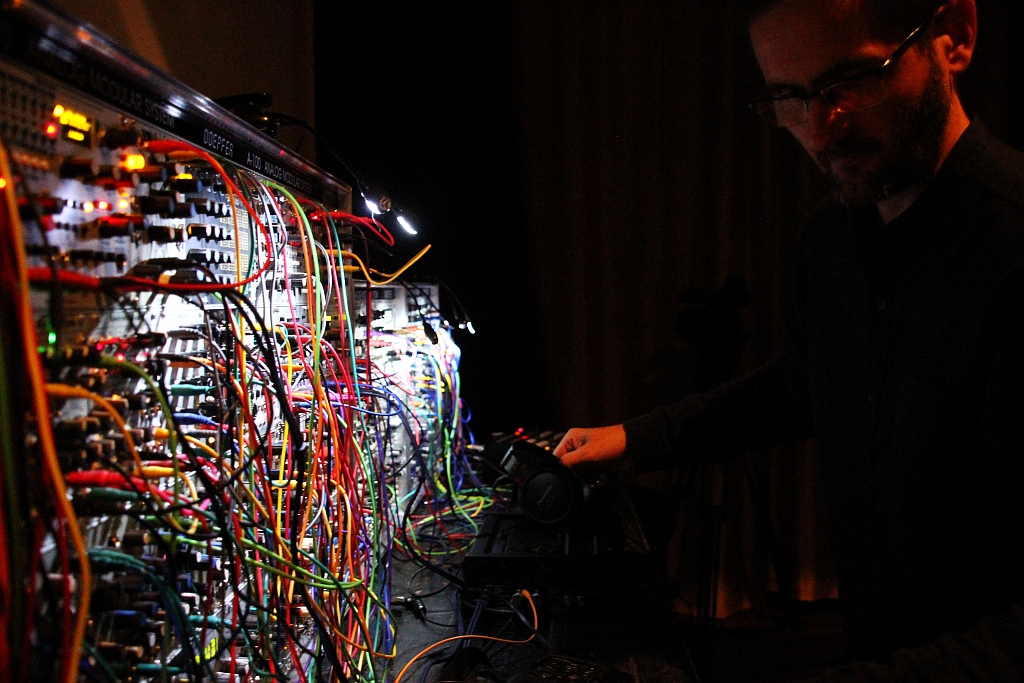 Projekt „Performance – instrukcja obsługi” w teatrze