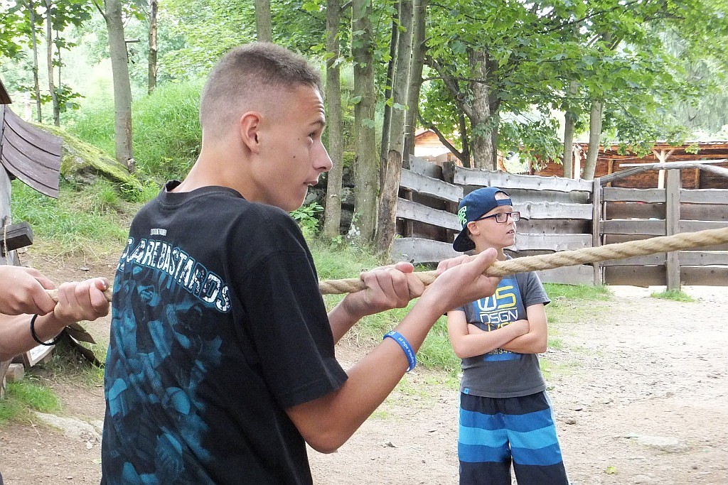 Uczestnicy kolonii TPD w zwiedzili Żelazny Tygiel Waloński