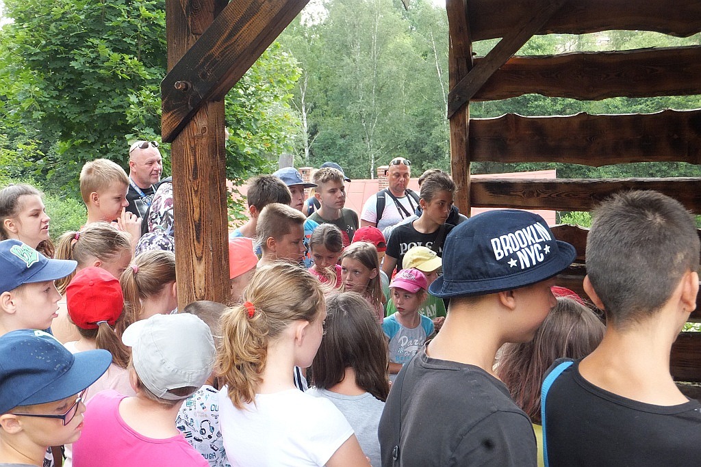 Uczestnicy kolonii TPD w zwiedzili Żelazny Tygiel Waloński