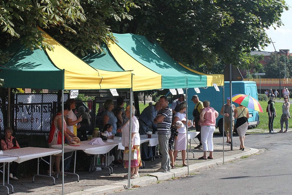 Wanda Łysy nową mistrzynią Legnicy w lepieniu pierogów