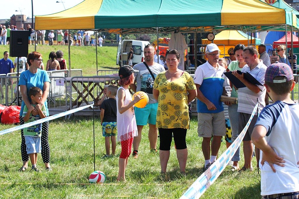 Wanda Łysy nową mistrzynią Legnicy w lepieniu pierogów