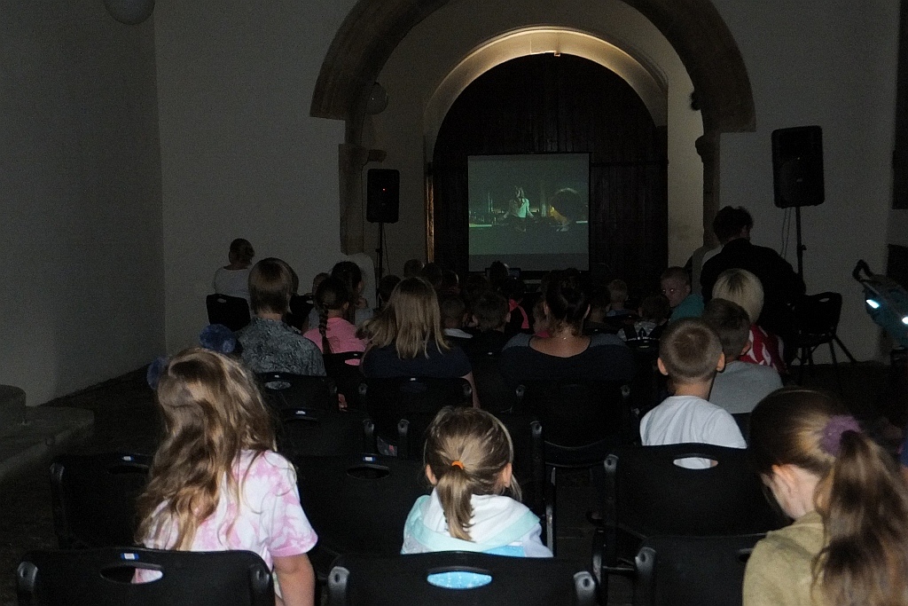Filmowe Śniadanie na dziedzińcu Zamku Piastowskiego