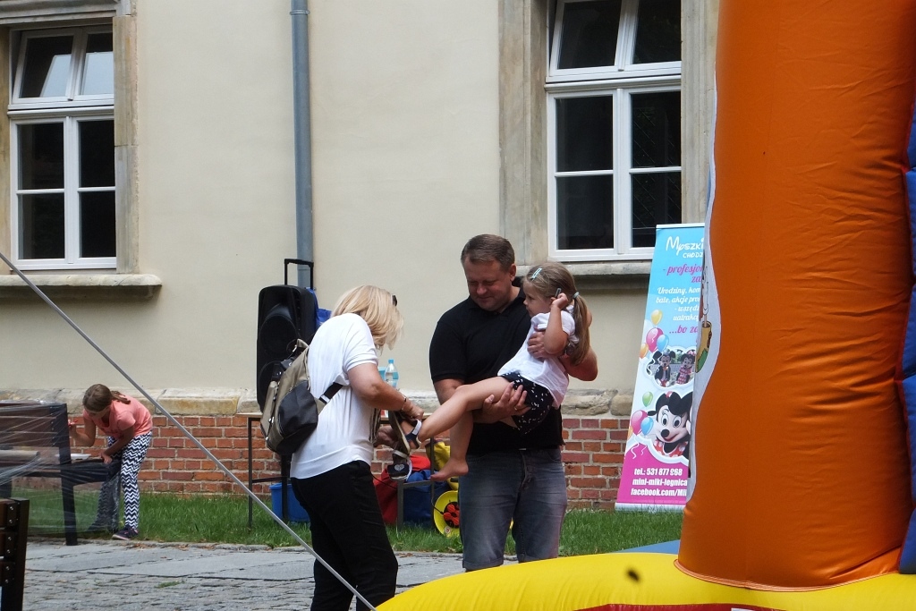 Filmowe Śniadanie na dziedzińcu Zamku Piastowskiego