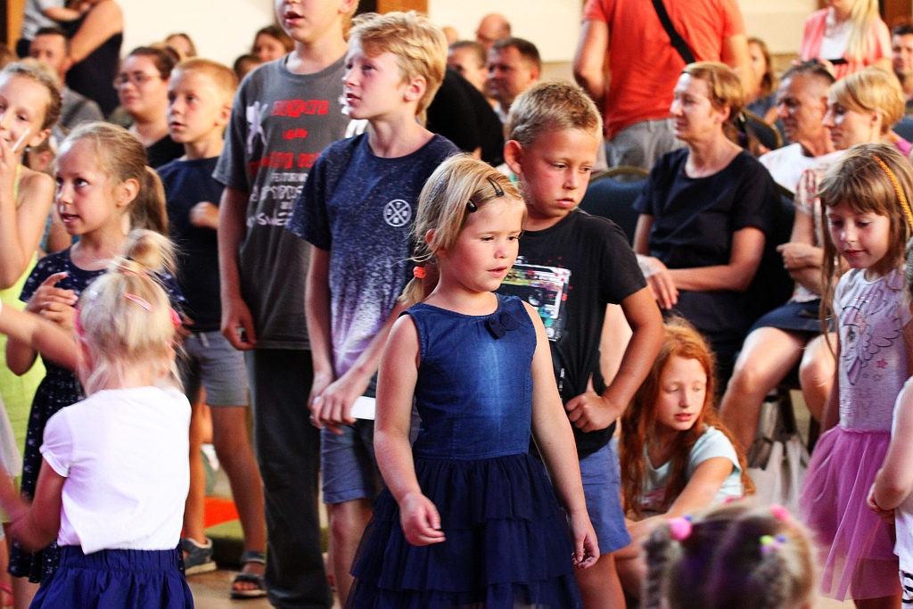 Spektakl „Pan Tenorek w krainie bajek” w sali Maneżowej
