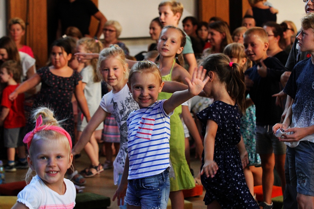 Spektakl „Pan Tenorek w krainie bajek” w sali Maneżowej