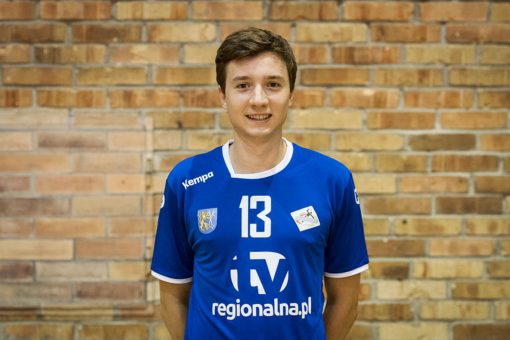 Szczypiorniści Siódemki Miedź Legnica już po sesji zdjęciowej