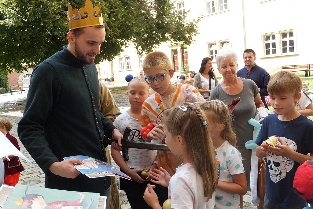 Odkrywali tajemnice kryjące się w wieży Świętego Piotra
