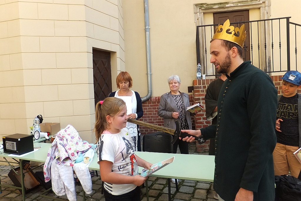 Odkrywali tajemnice kryjące się w wieży Świętego Piotra