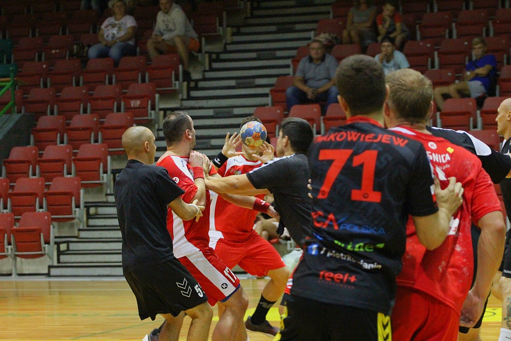 Sparingowa porażka piłkarzy ręcznych Siódemki Miedź Legnica