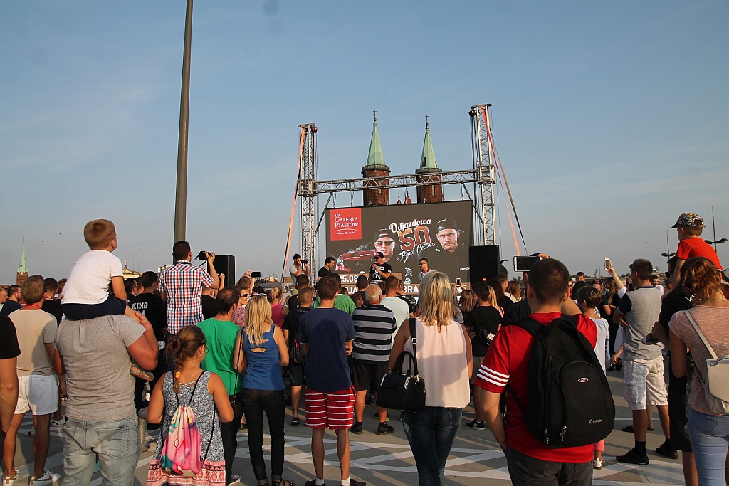 W Galerii Piastów rozpoczęła swój rajd „Odjazdowa 50”