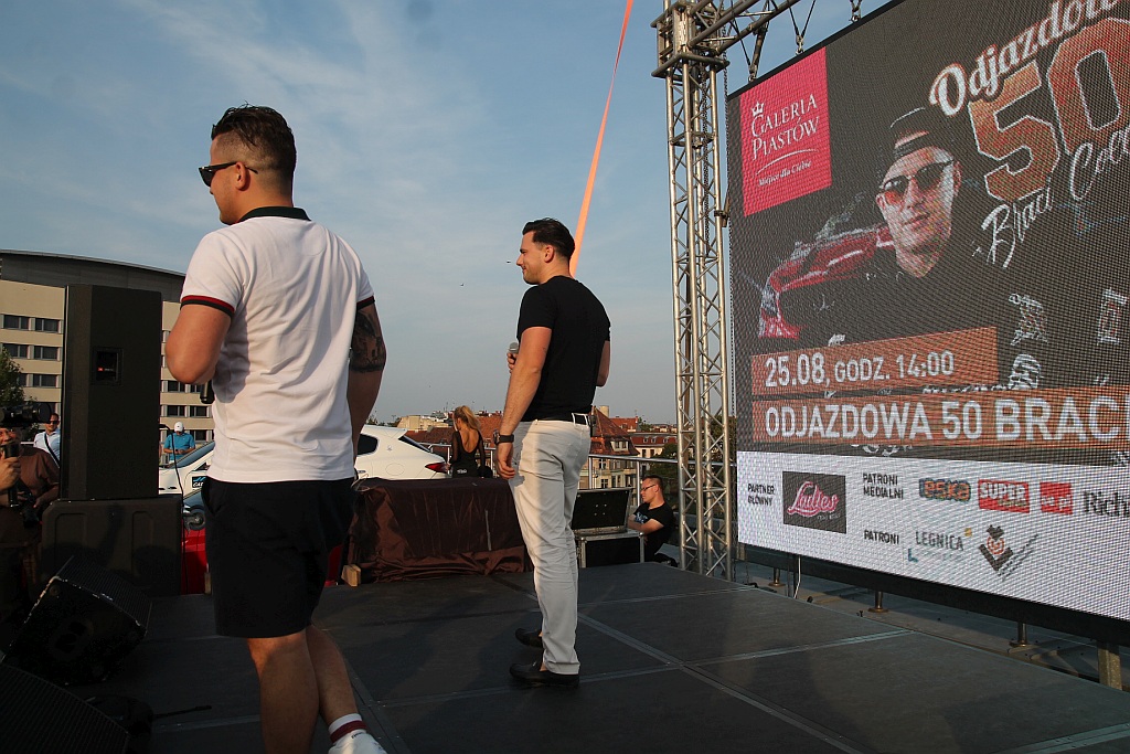 W Galerii Piastów rozpoczęła swój rajd „Odjazdowa 50”