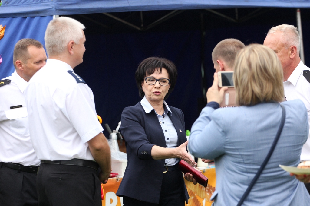 Mieszkańcy gminy Ruja świętują w Tyńcu dożynki gminne