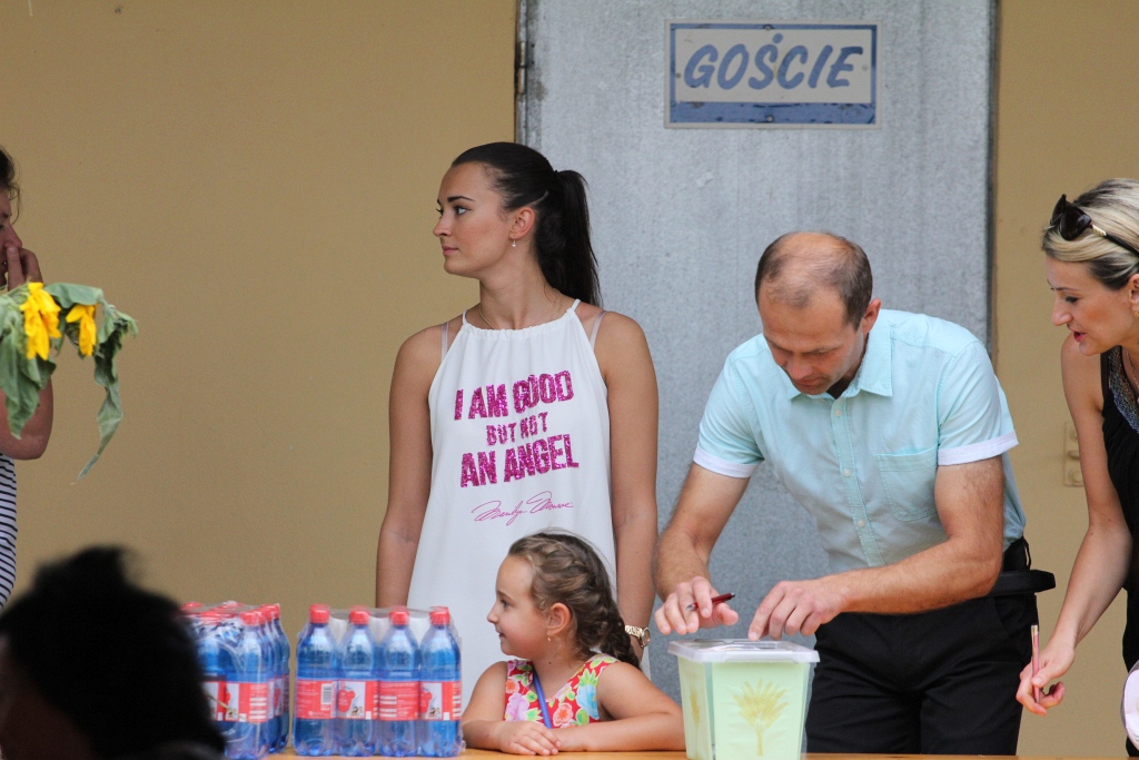 Mieszkańcy gminy Ruja świętują w Tyńcu dożynki gminne