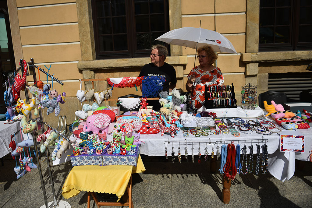 V Legnicki Festiwal Kultur na dziedzińcu Akademii Rycerskiej