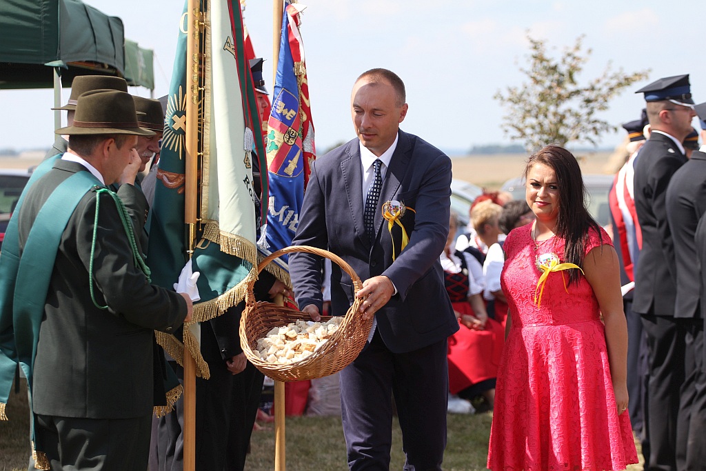 Gmina Miłkowice świętowała dożynki w Gniewomirowicach