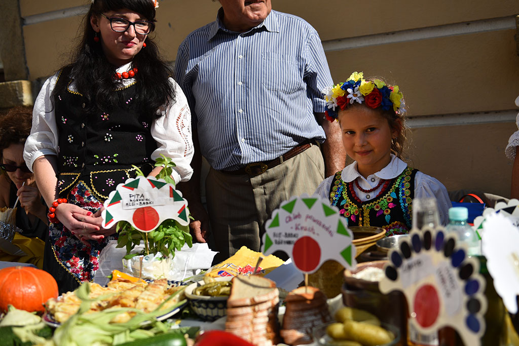 V Legnicki Festiwal Kultur na dziedzińcu Akademii Rycerskiej