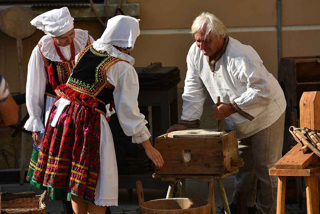 V Legnicki Festiwal Kultur na dziedzińcu Akademii Rycerskiej