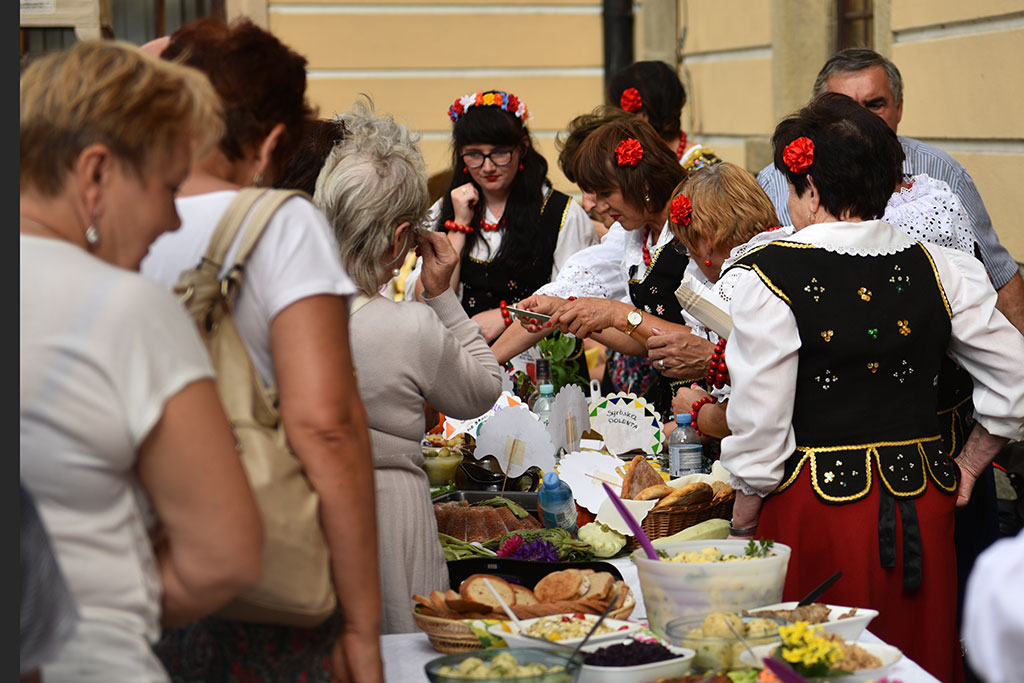 V Legnicki Festiwal Kultur na dziedzińcu Akademii Rycerskiej