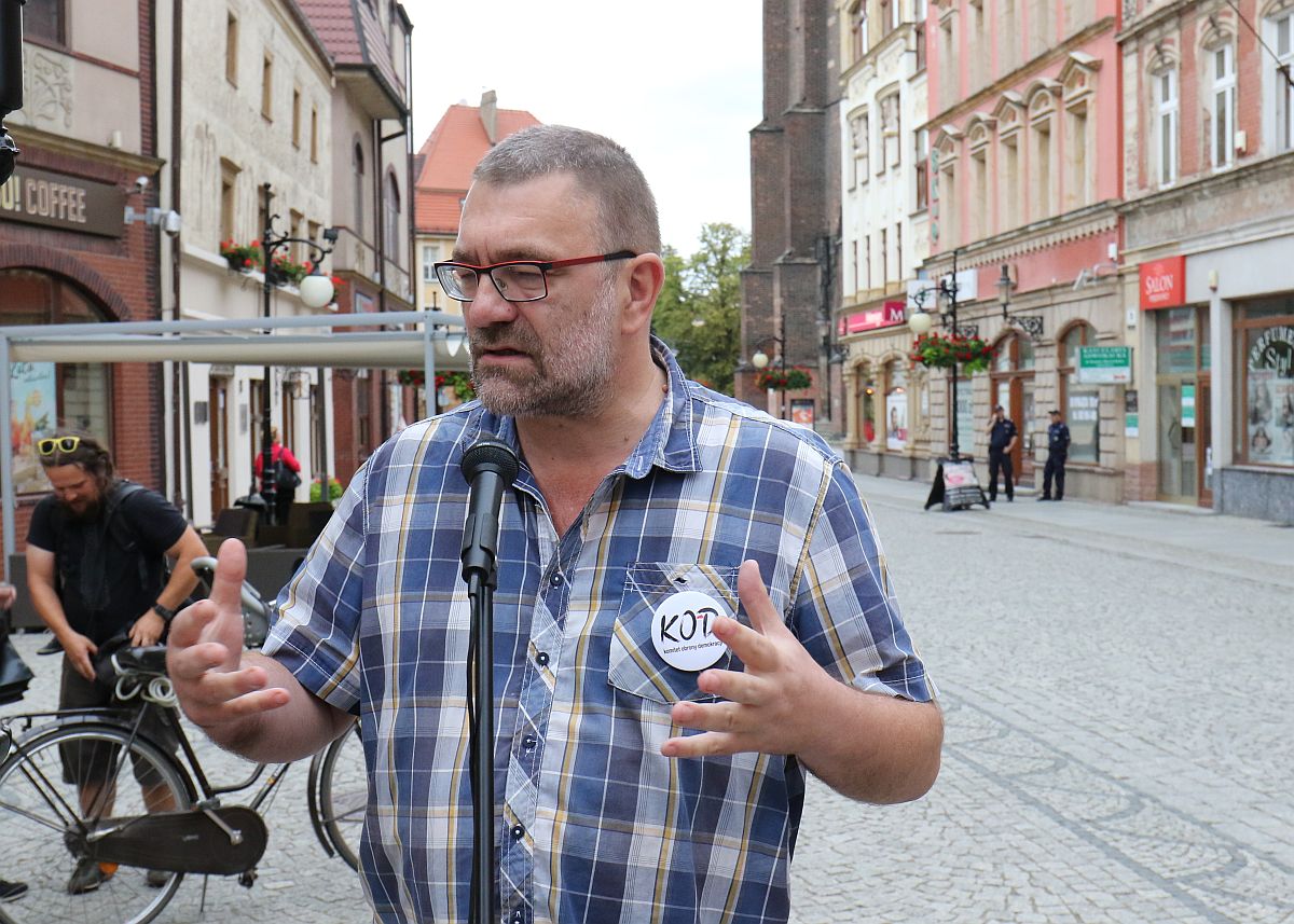 Związek zawodowy zwany „Solidarnością” zakłamuje historię