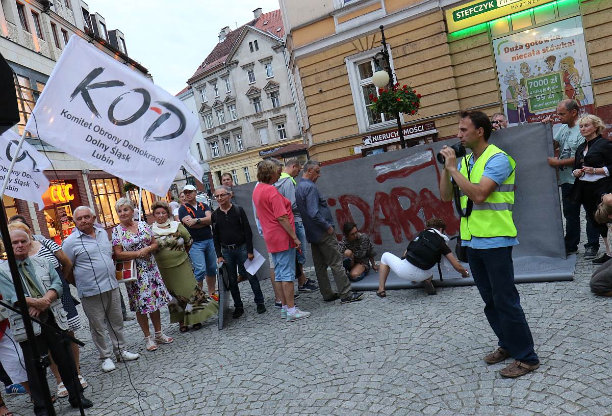 Związek zawodowy zwany „Solidarnością” zakłamuje historię