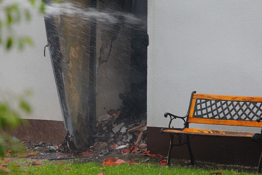 11 zastępów straży gasi pożar w Szczytnikach nad Kaczawą