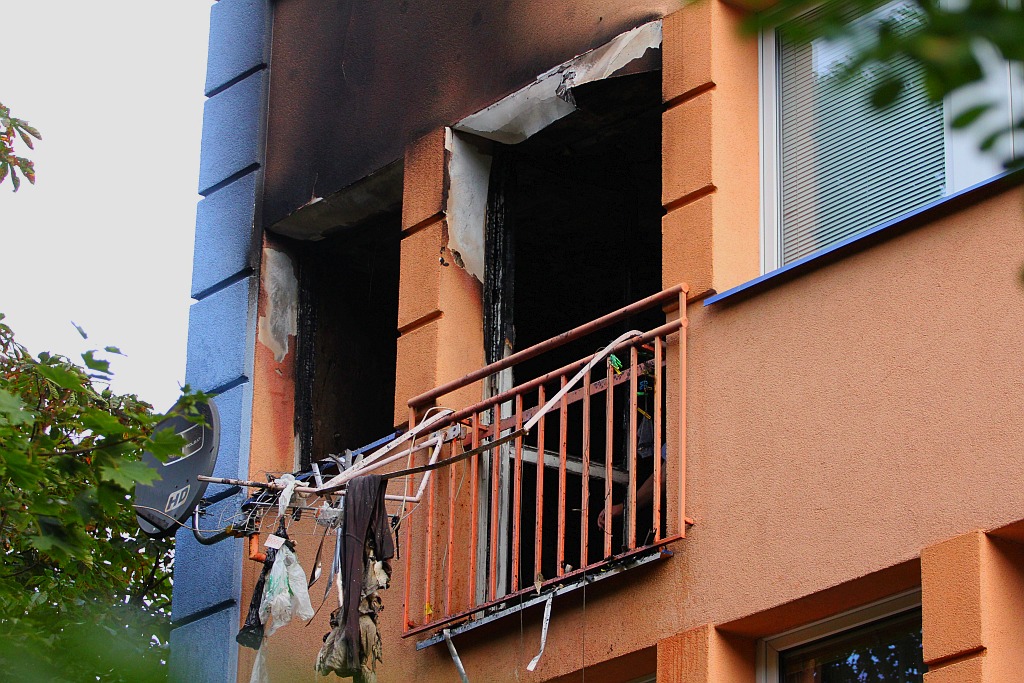 Pożar mieszkania przy ulicy Orbitalnej na osiedlu Kopernika
