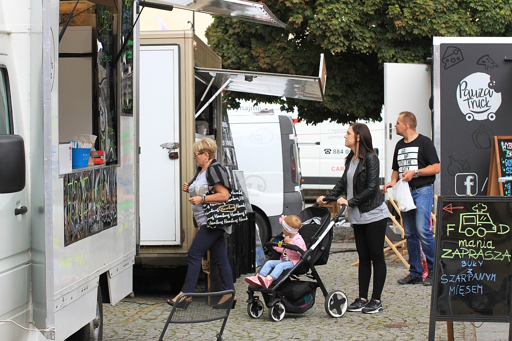 Pierwszy legnicki Festiwal Piwa odbywa się w centrum miasta