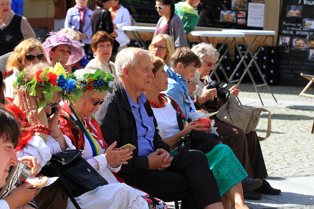 W rynku odbyło się wspólne czytanie „Wesela” Wyspiańskiego