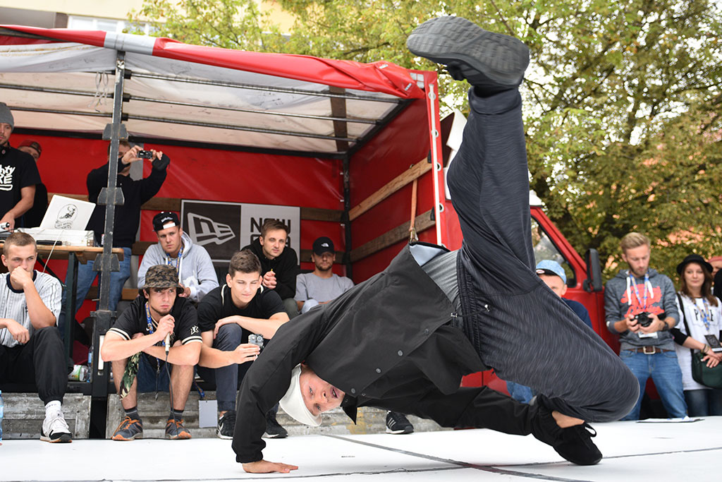 „Głos Miasta - BBoy Jam Legnica” odbył się na płycie rynku