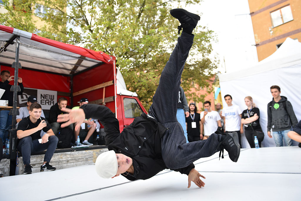 „Głos Miasta - BBoy Jam Legnica” odbył się na płycie rynku