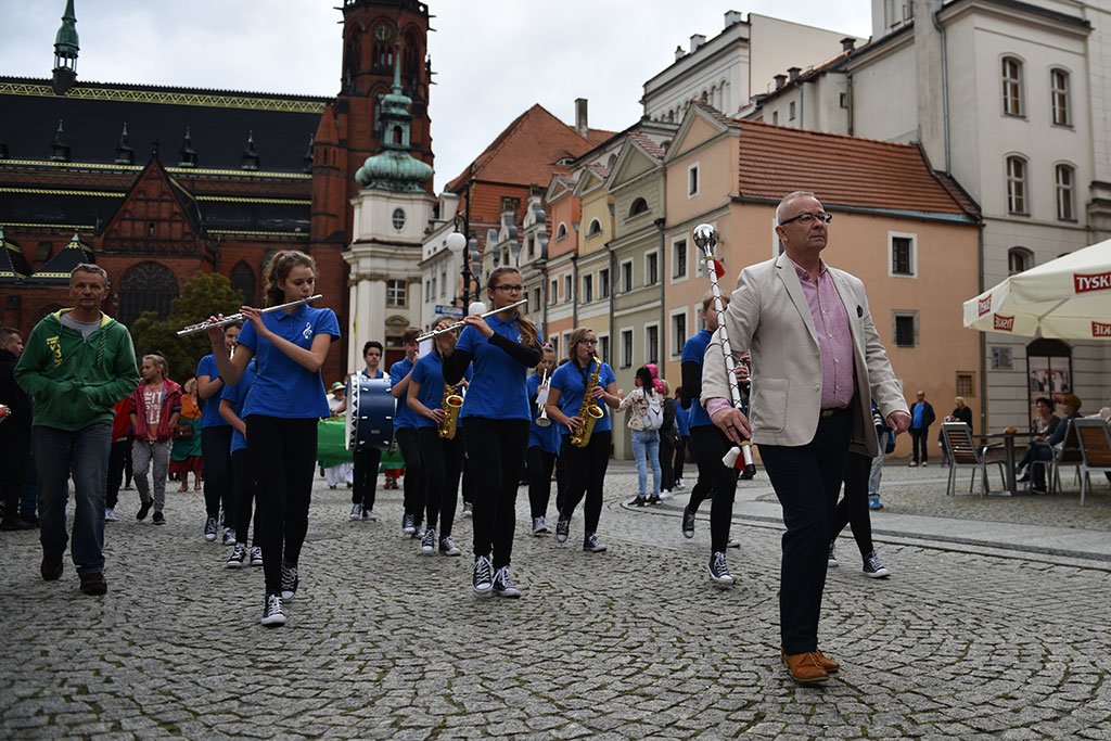 W legnickim rynku odbyło się wielkie „Święto Ogórka”