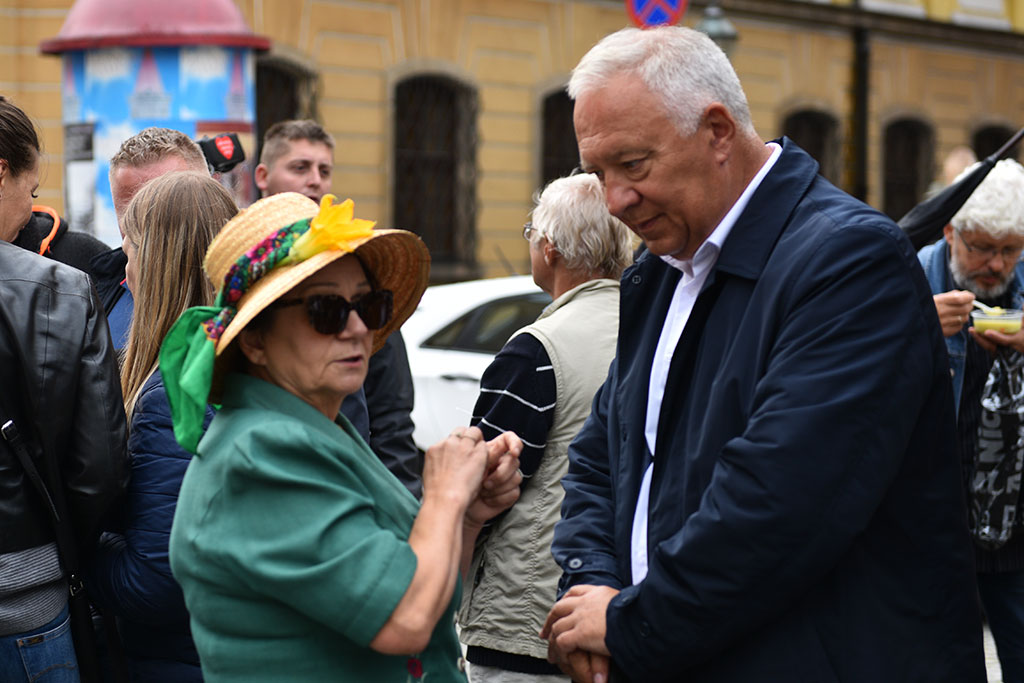 W legnickim rynku odbyło się wielkie „Święto Ogórka”