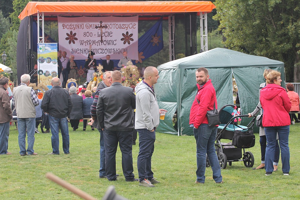 Warmątowice Sienkiewiczowskie gospodarzem dożynek   gminnych