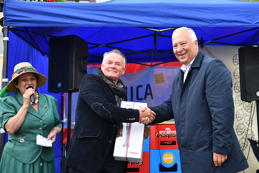 W legnickim rynku odbyło się wielkie „Święto Ogórka”