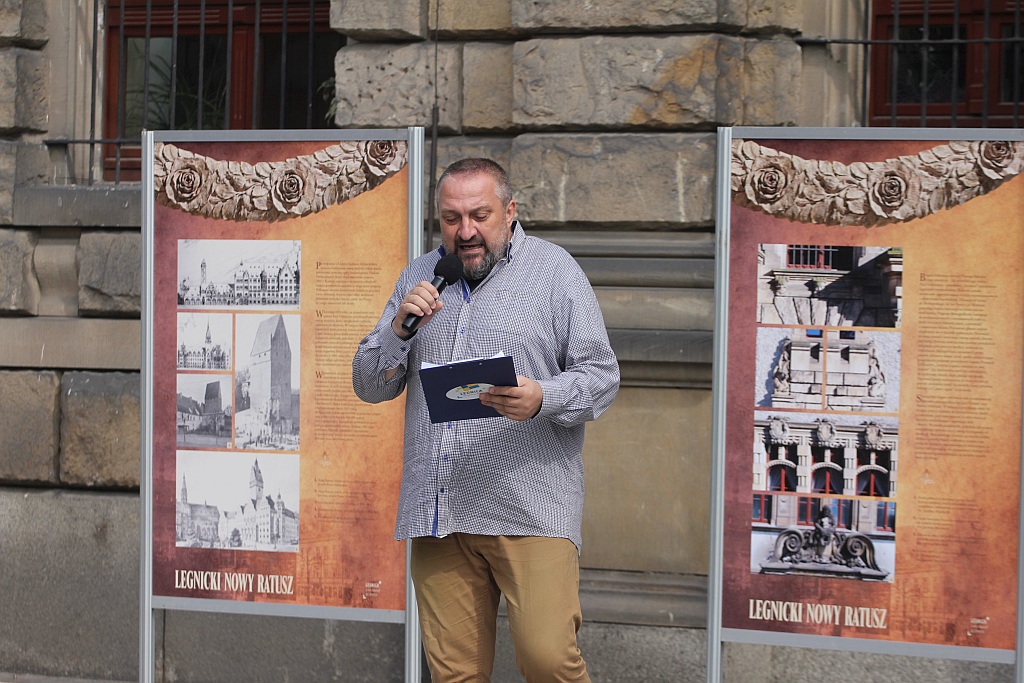 Legniczanie zwiedzali ratusz - siedzibę władz miejskich