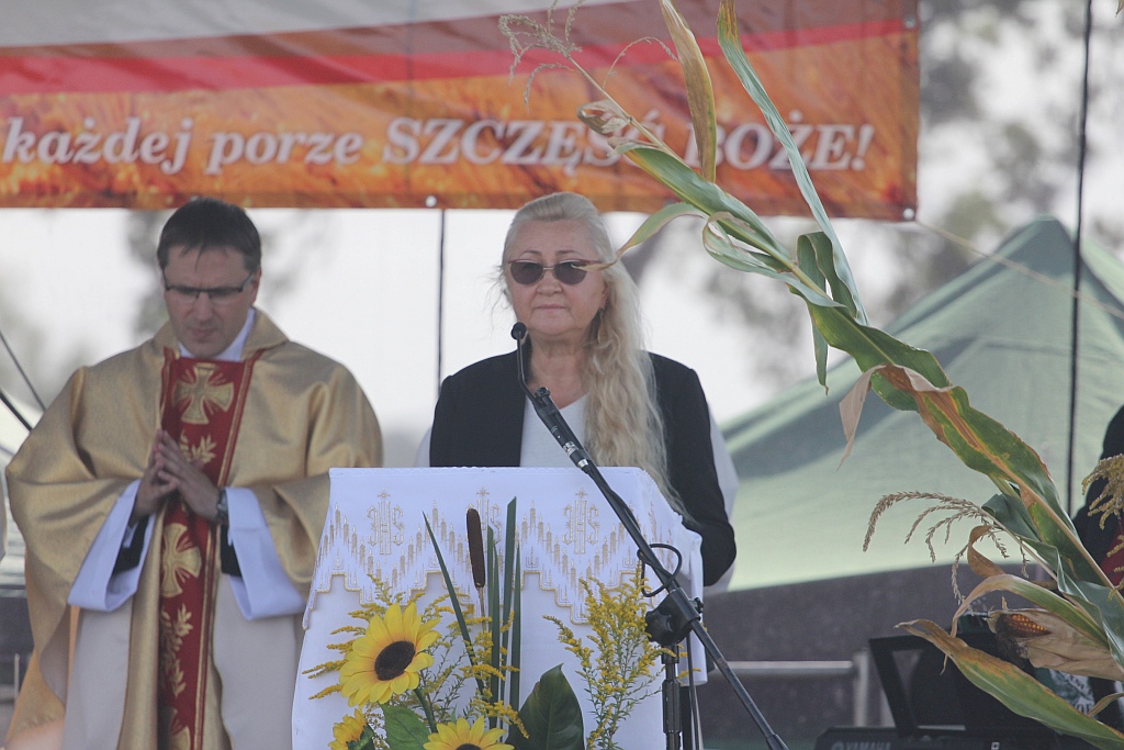 Gmina Legnickie Pole w sobotę bawiła się na dożynkach