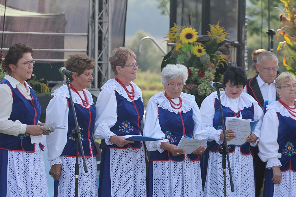 Gmina Legnickie Pole w sobotę bawiła się na dożynkach